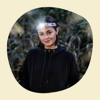Axelle Degrave test de Petzl Actik Core-hoofdlamp