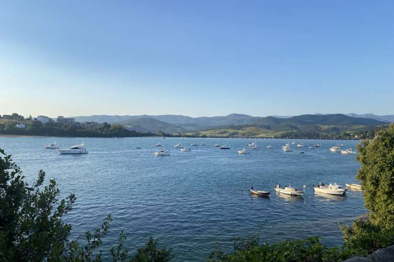 Surf et randonnée : en van à travers le Pays basque, la Cantabrie et les Asturies